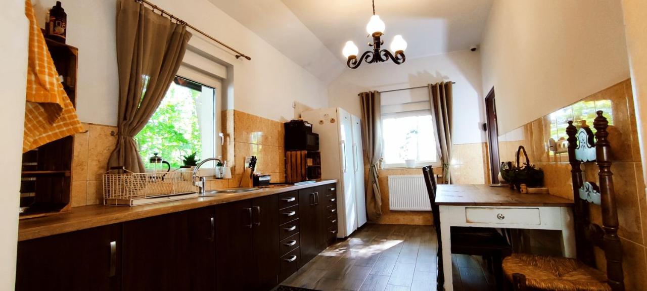 Gorski Widok Karpacz Apartamenty I Pokoje- Salon Kominkowy Esterno foto